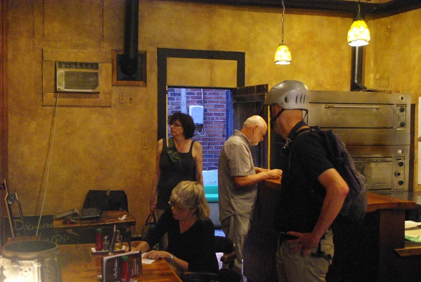 Photographie expo — expo-12 — Freely Cook